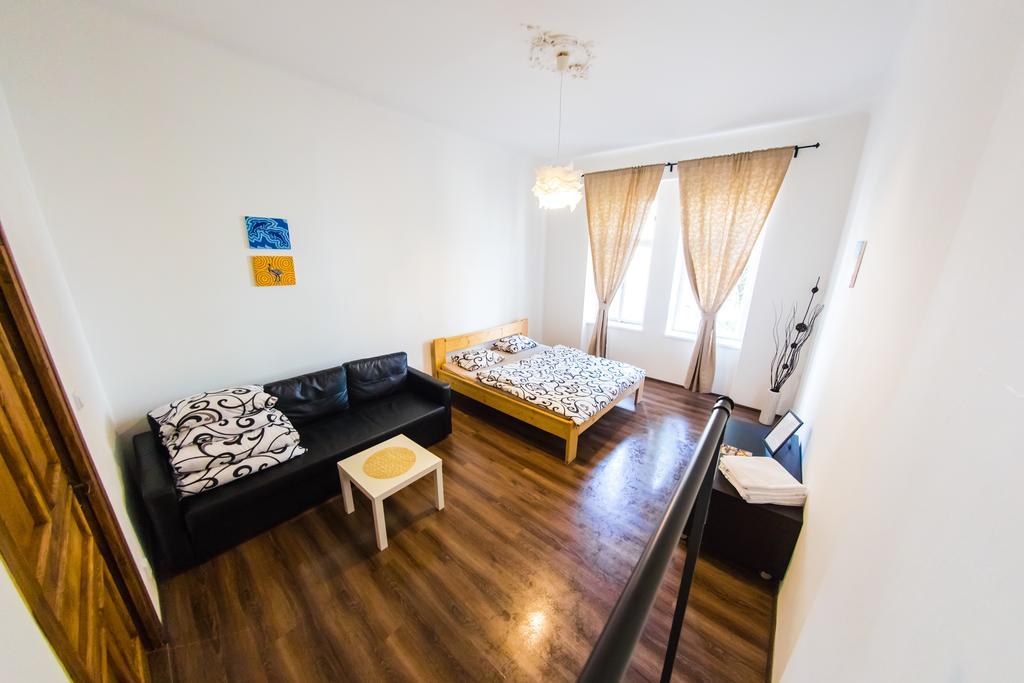 Freedom Rooms & Apartments Prague Ngoại thất bức ảnh