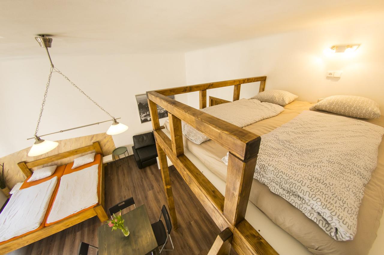 Freedom Rooms & Apartments Prague Ngoại thất bức ảnh