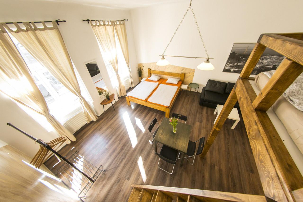 Freedom Rooms & Apartments Prague Ngoại thất bức ảnh