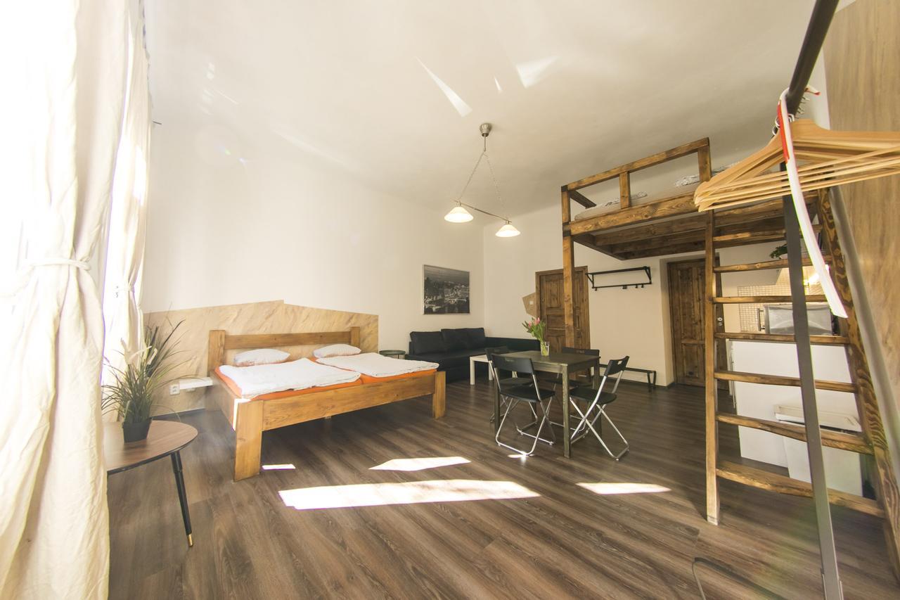 Freedom Rooms & Apartments Prague Ngoại thất bức ảnh