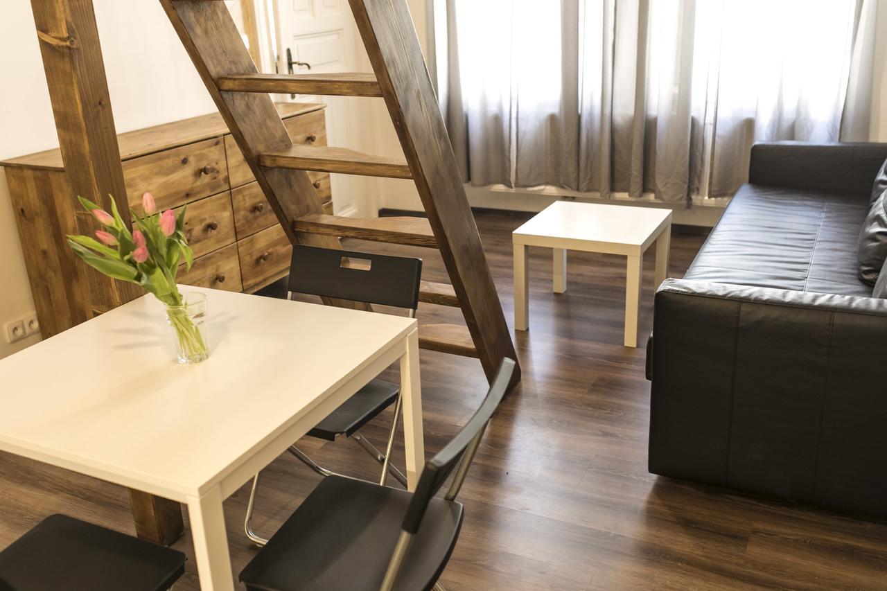 Freedom Rooms & Apartments Prague Ngoại thất bức ảnh
